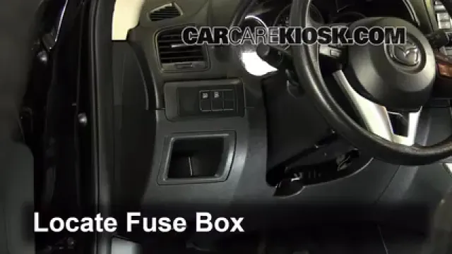 2013 Mazda CX-5 Sport 2.0L 4 Cyl. Fusible (intérieur) Remplacement